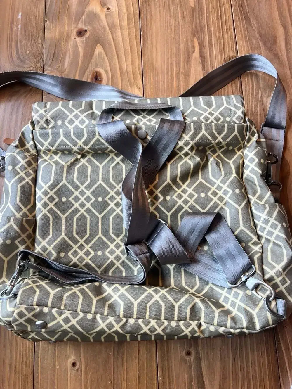 Petunia Pickle Bottom Glazed Boxy Backpack Diaper Bag in Quartz Geometric Patter